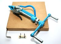Banding tool