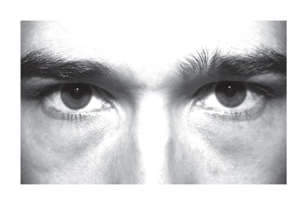 Eye photo sign (no message) *For use with C,D,E sizes*